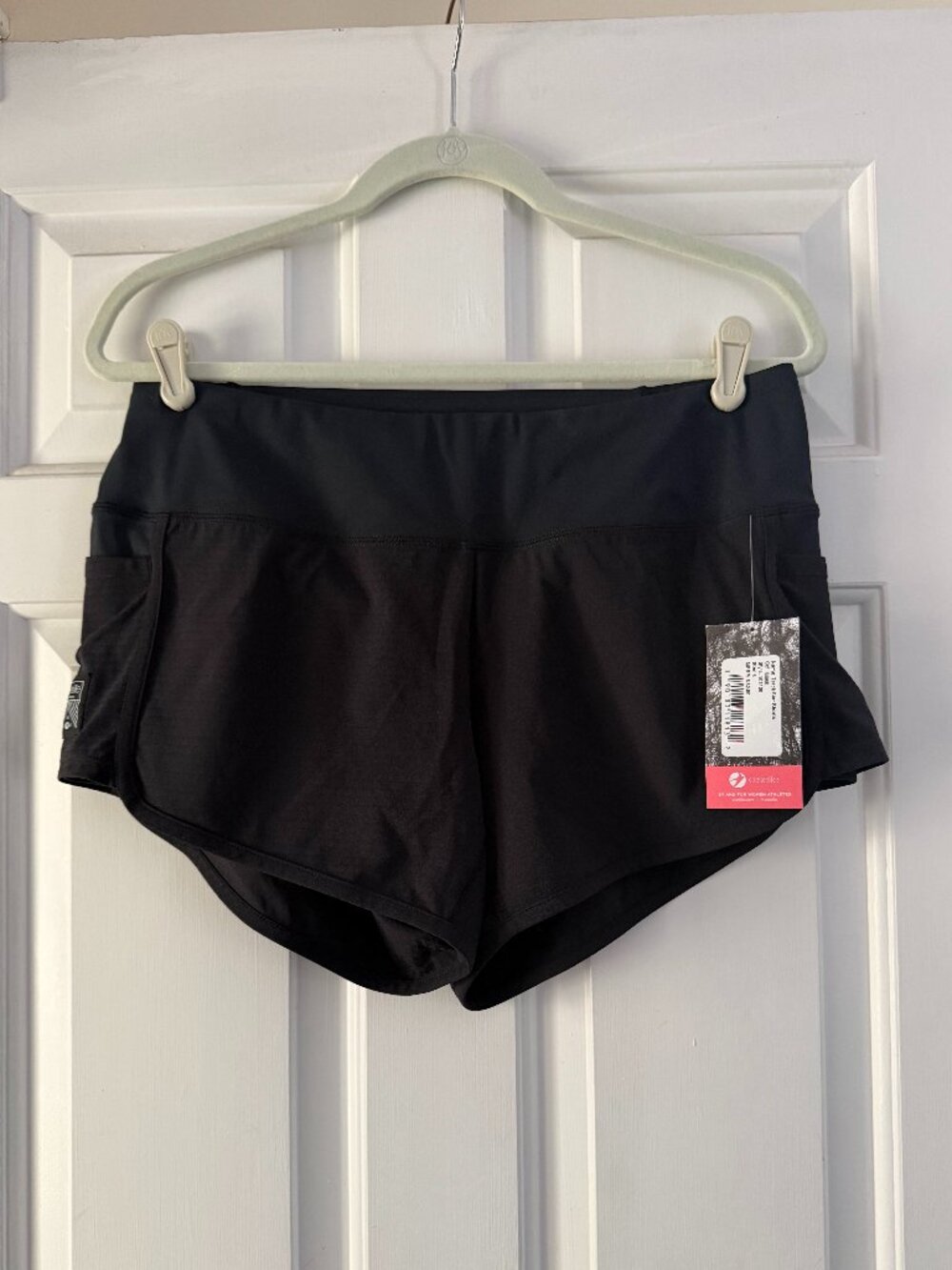 NWT Oiselle Track Star Shorts Black Size 6